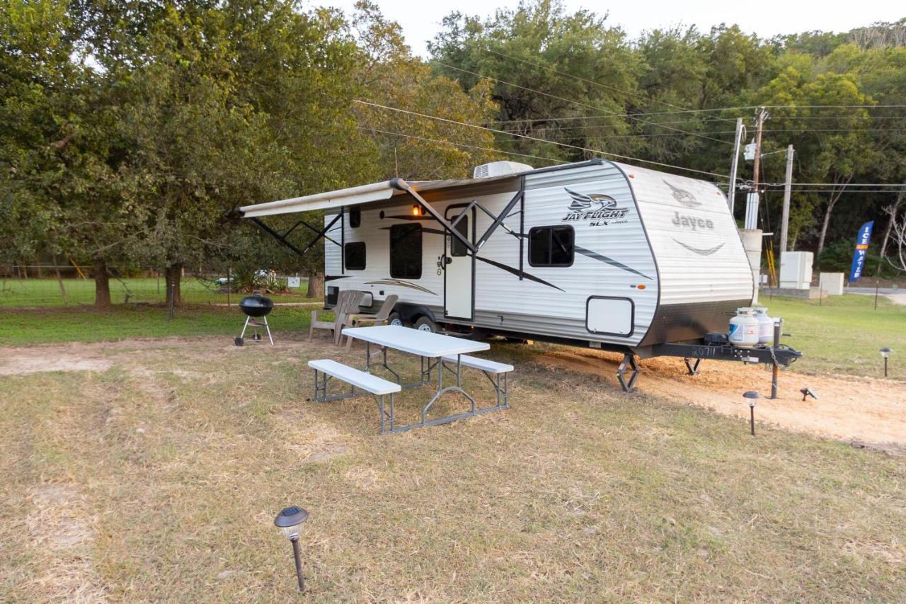 Rv Adventure - River Access - Float, Swim, Fish! Villa Canyon Lake Exterior photo